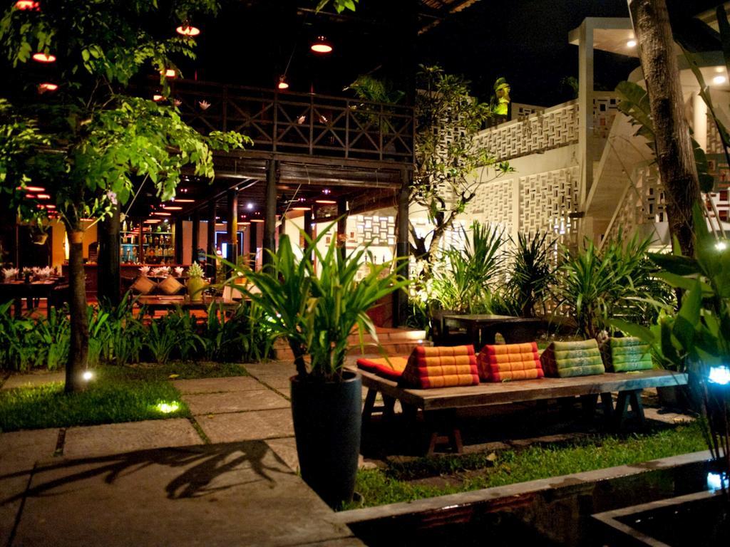 Comoda Casa Hotel Siem Reap Exterior photo