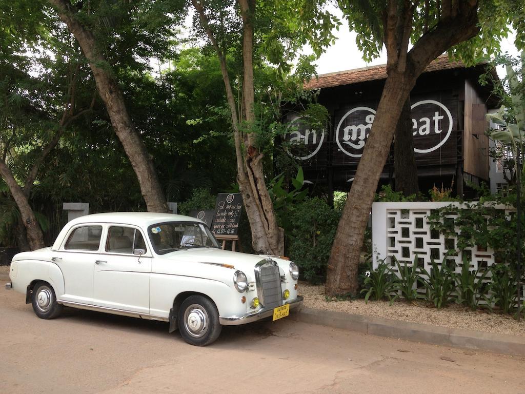 Comoda Casa Hotel Siem Reap Exterior photo