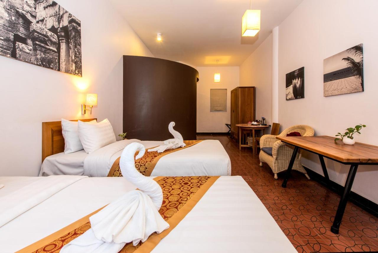 Comoda Casa Hotel Siem Reap Exterior photo