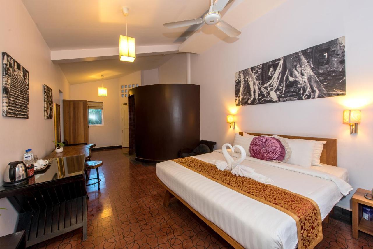 Comoda Casa Hotel Siem Reap Exterior photo